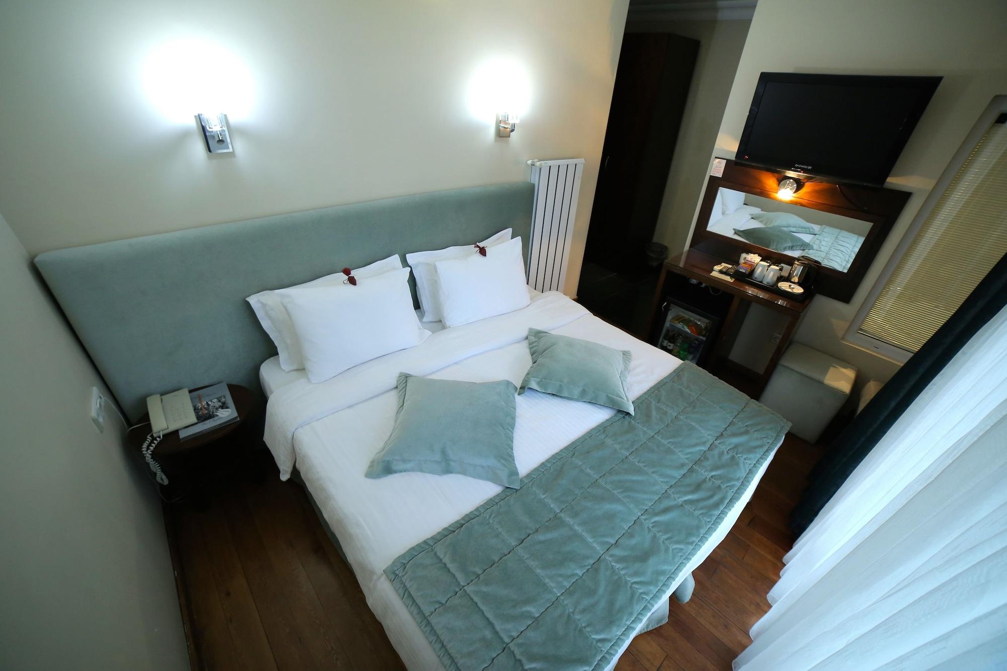 Hotel Tria Elegance Provincia di Istanbul Esterno foto