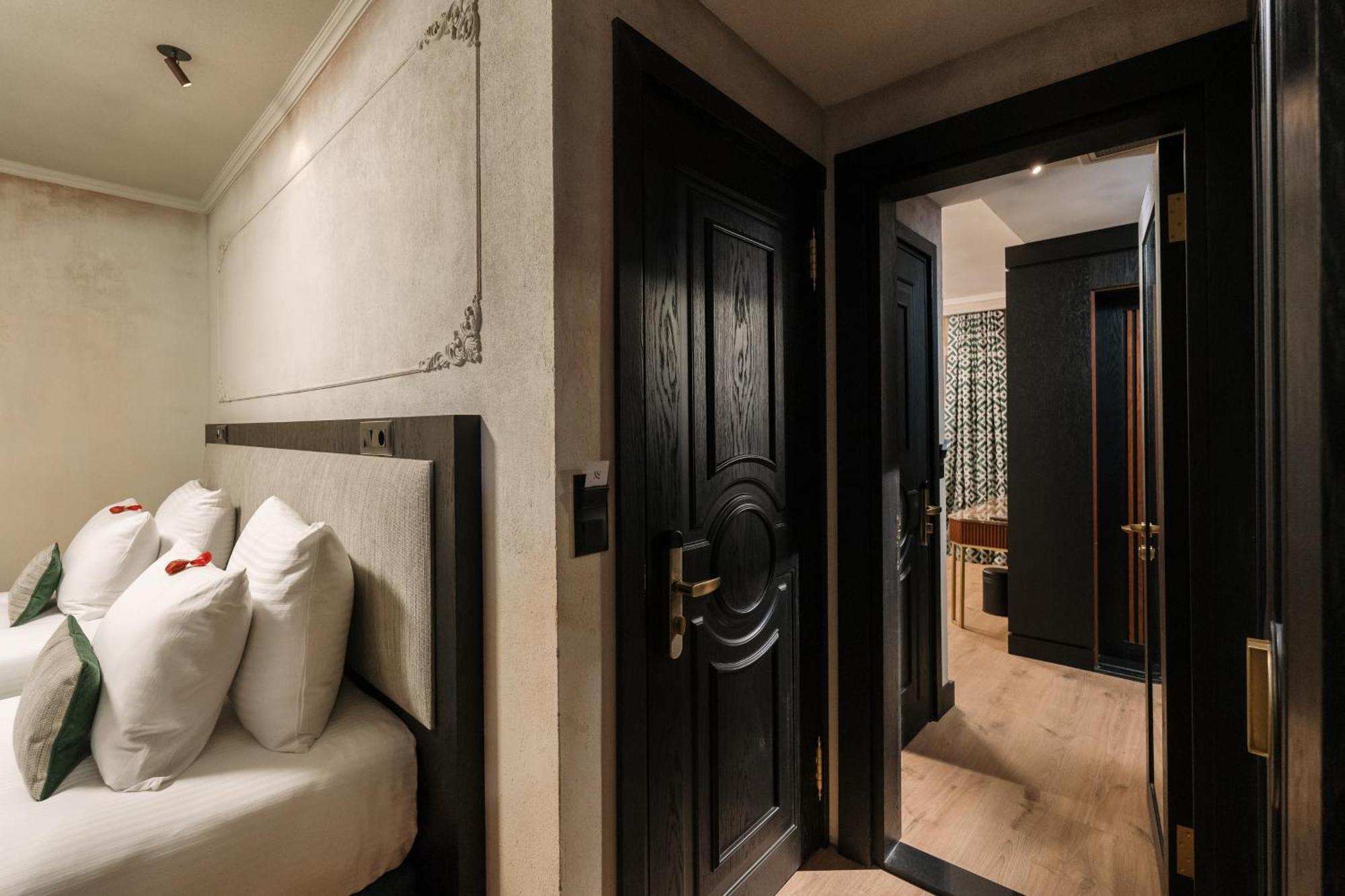 Hotel Tria Elegance Provincia di Istanbul Esterno foto